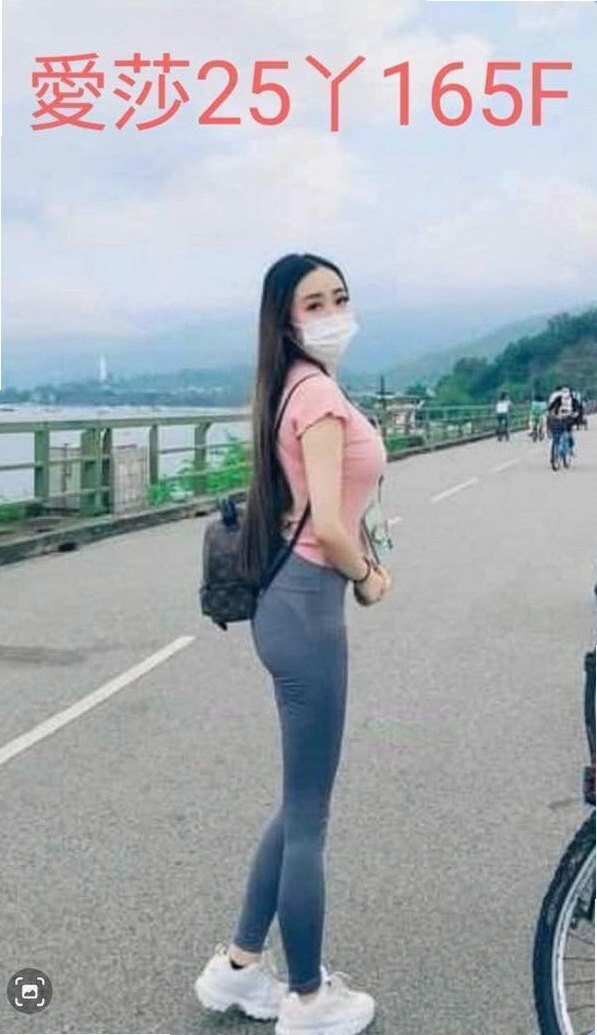 可心►燕巢外送服務►幼齒蘿莉學生妹►身高163cm►體重51kg►胸圍E罩杯►年齡24歲►高配合，聲音很好聽，想嚐鮮的快來電  身體狀況非常安全 偶爾出來兼職一下
